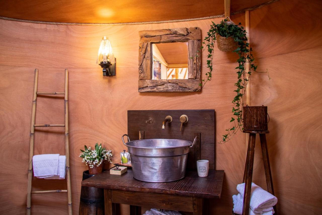 2 Cuori E 1 Yurta Glamping In Tuscany - Adults Only Ашано Экстерьер фото