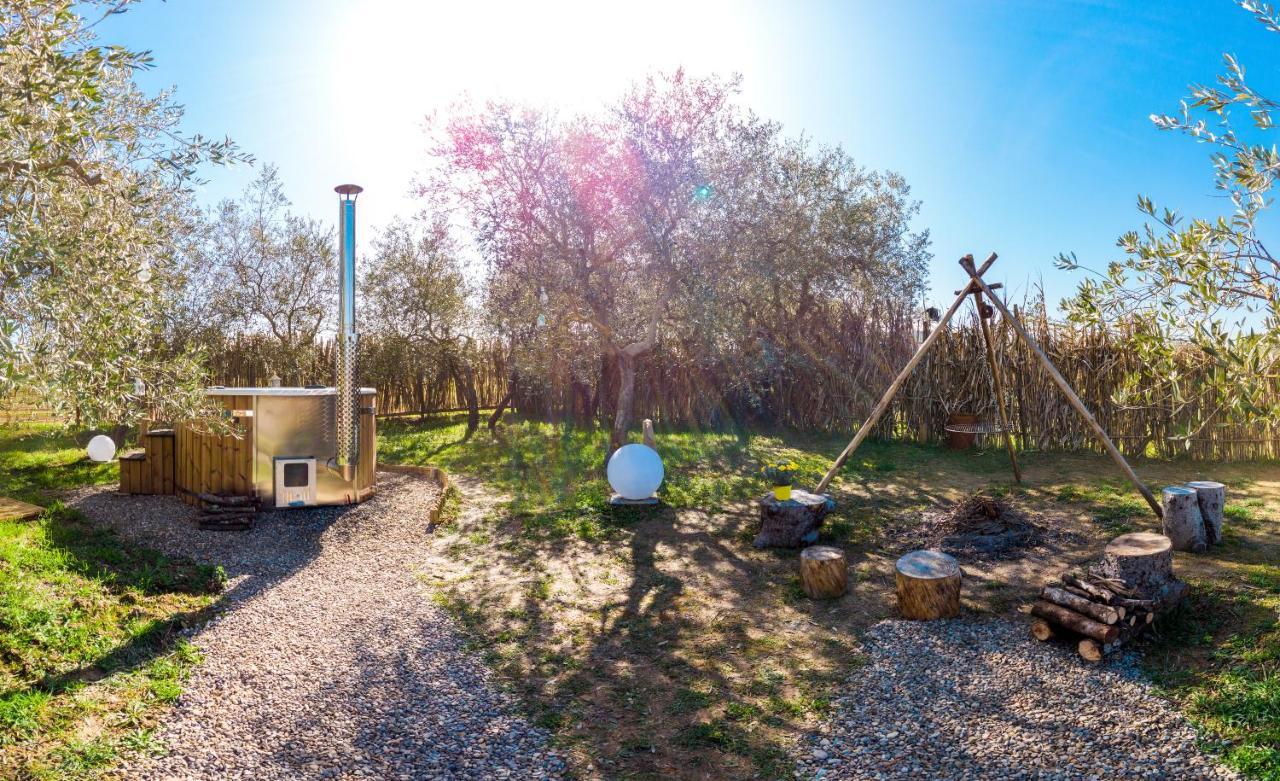 2 Cuori E 1 Yurta Glamping In Tuscany - Adults Only Ашано Экстерьер фото