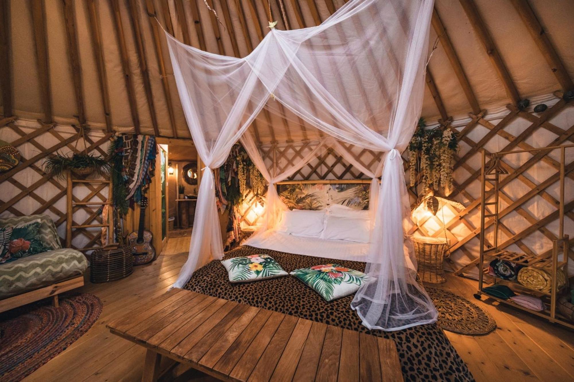 2 Cuori E 1 Yurta Glamping In Tuscany - Adults Only Ашано Экстерьер фото